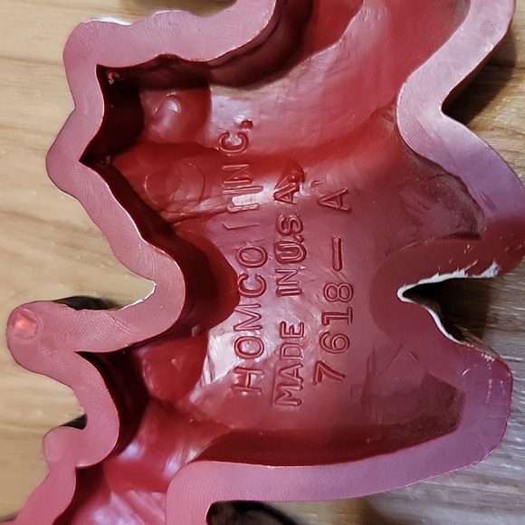 Homco Red Apple Themed 'COUNTRY' Wall Decor - Picture 3 of 3